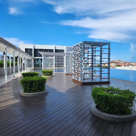 Nusa Luxurious Suite 哥打巴鲁 外观 照片