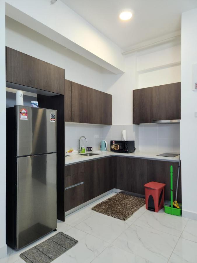 Nusa Luxurious Suite 哥打巴鲁 外观 照片