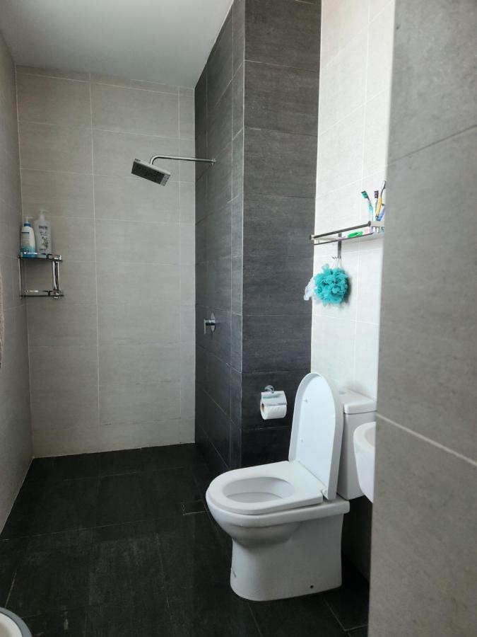 Nusa Luxurious Suite 哥打巴鲁 外观 照片