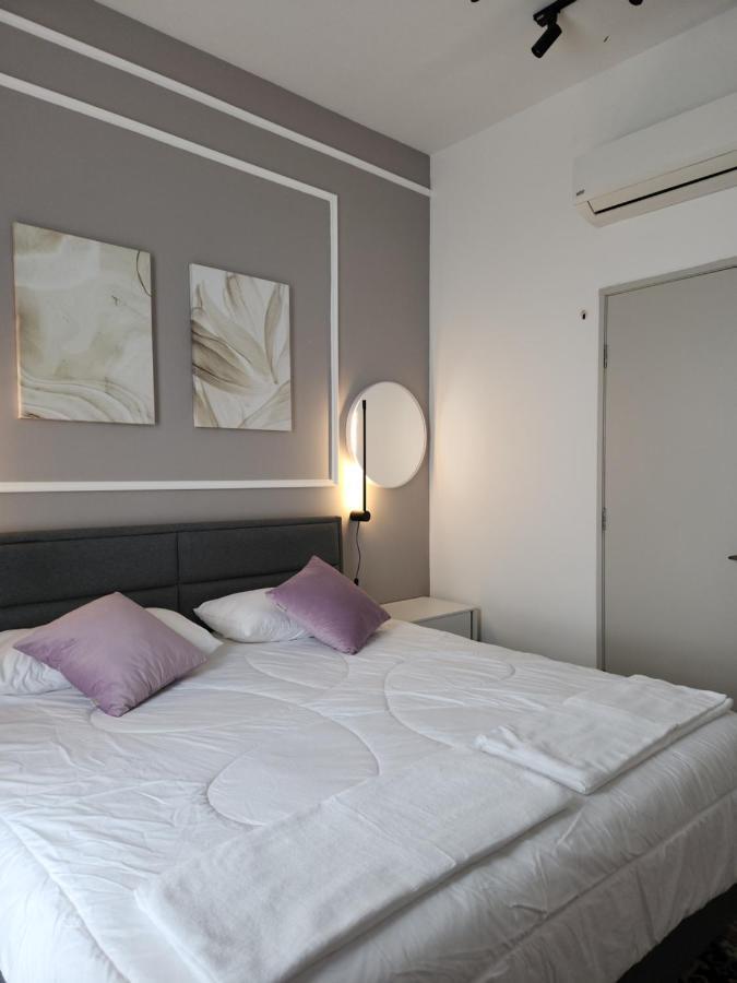 Nusa Luxurious Suite 哥打巴鲁 外观 照片