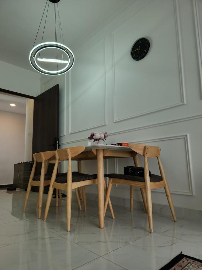 Nusa Luxurious Suite 哥打巴鲁 外观 照片