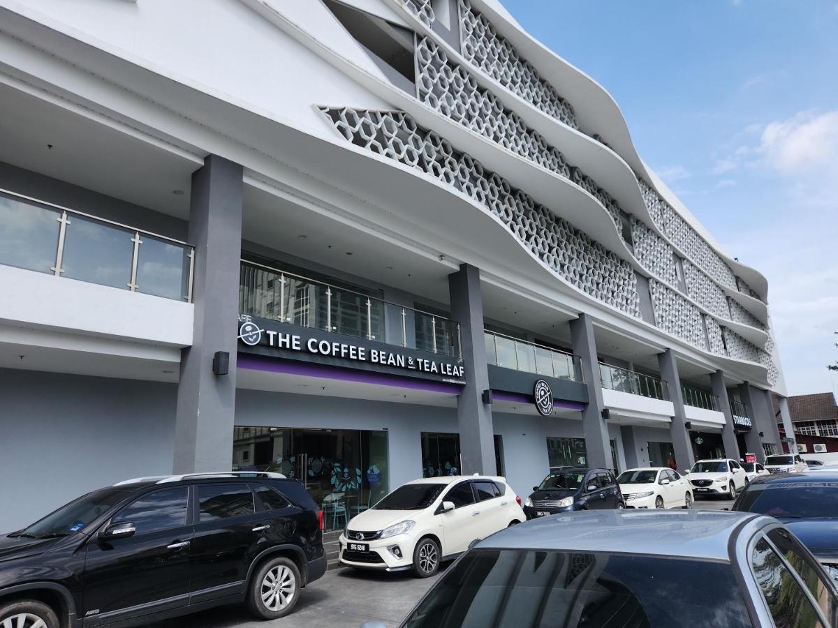 Nusa Luxurious Suite 哥打巴鲁 外观 照片