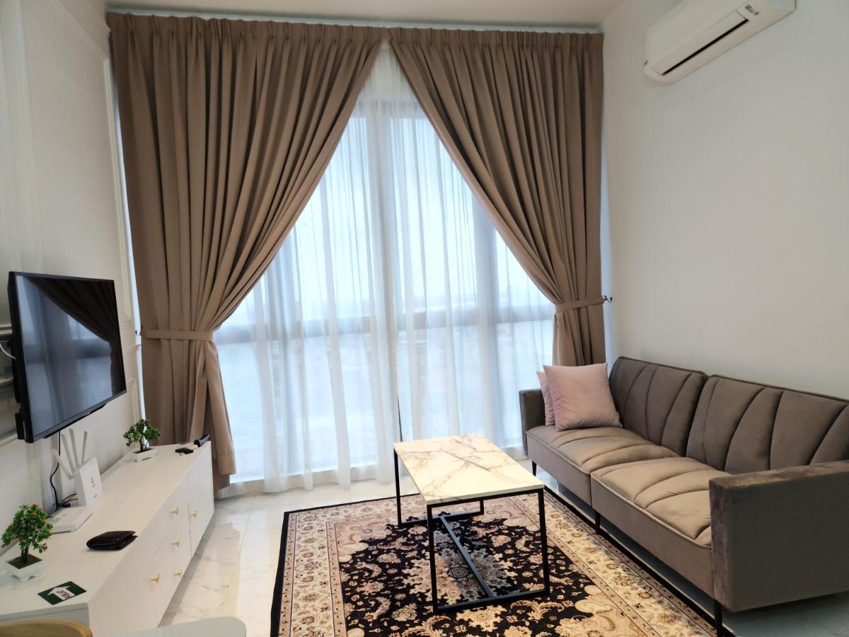 Nusa Luxurious Suite 哥打巴鲁 外观 照片