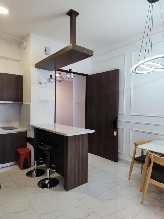 Nusa Luxurious Suite 哥打巴鲁 外观 照片