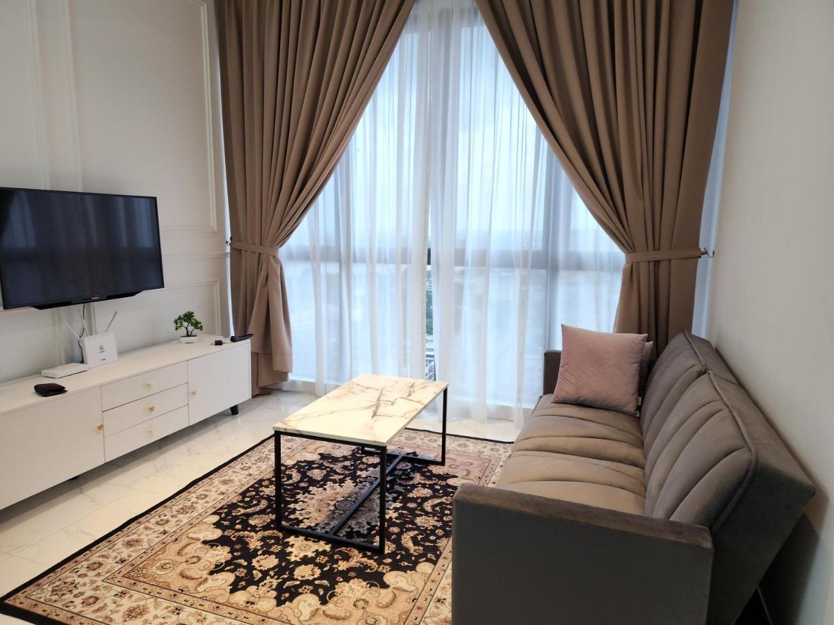Nusa Luxurious Suite 哥打巴鲁 外观 照片